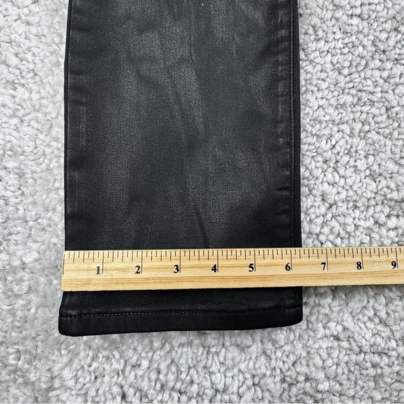 Good American | Good Straight Coated in Black. GS001T. 6 / 28 . 26.5” inseam - Picture 15 of 16